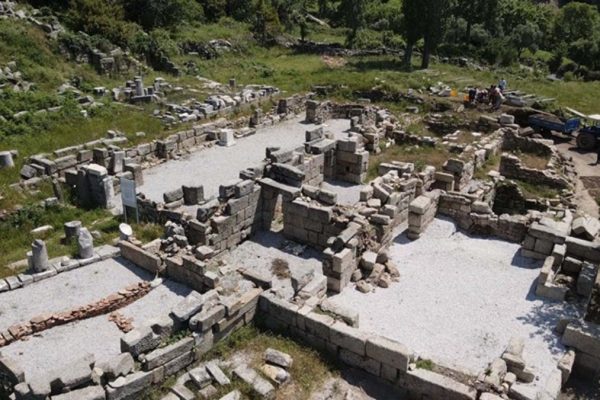 Muğla’daki Labraunda Antik Kenti’nde Teras Duvarları Ortaya Çıkarılıyor: Tarihin Katmanları Yeniden Canlanıyor